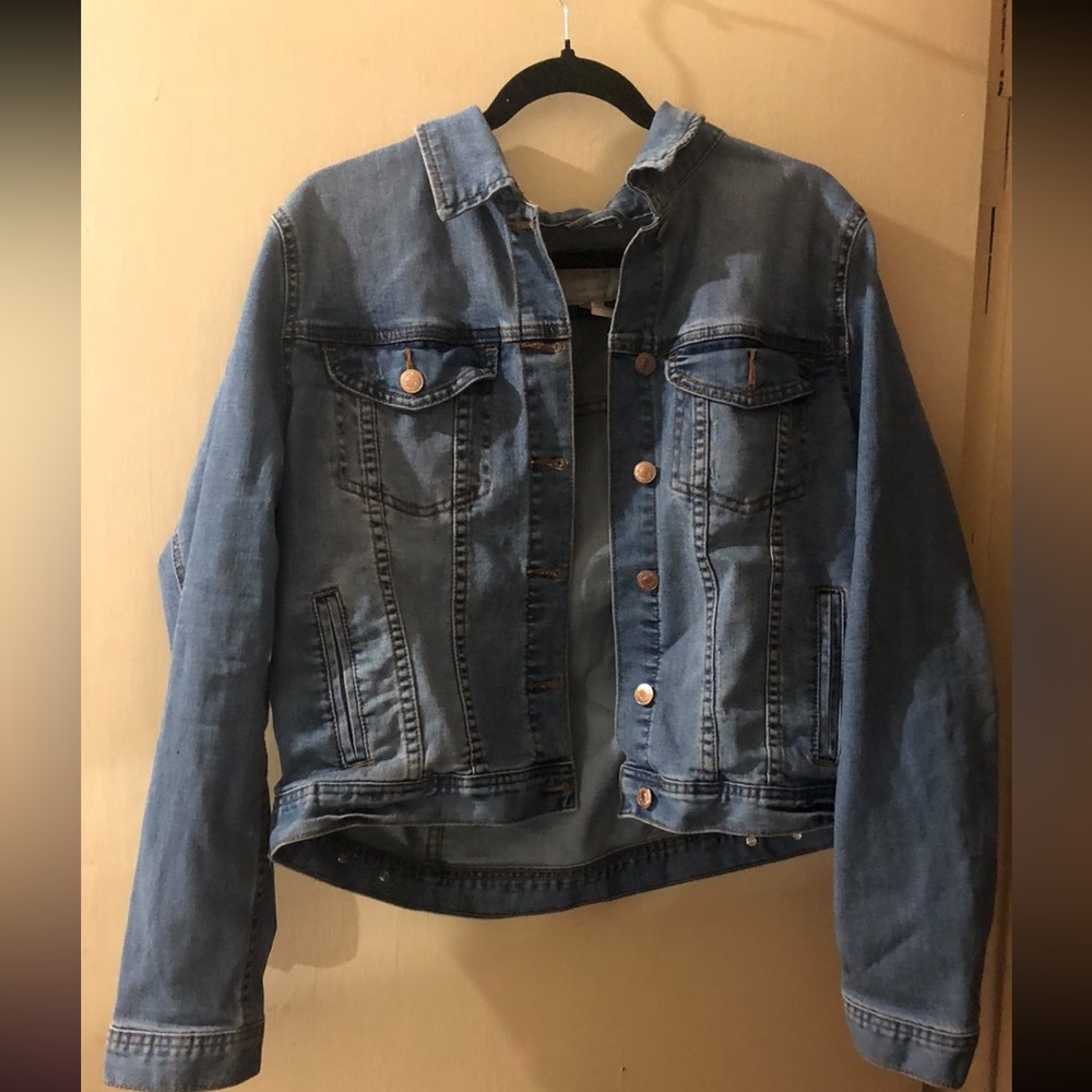 Women light blue Jean jacket